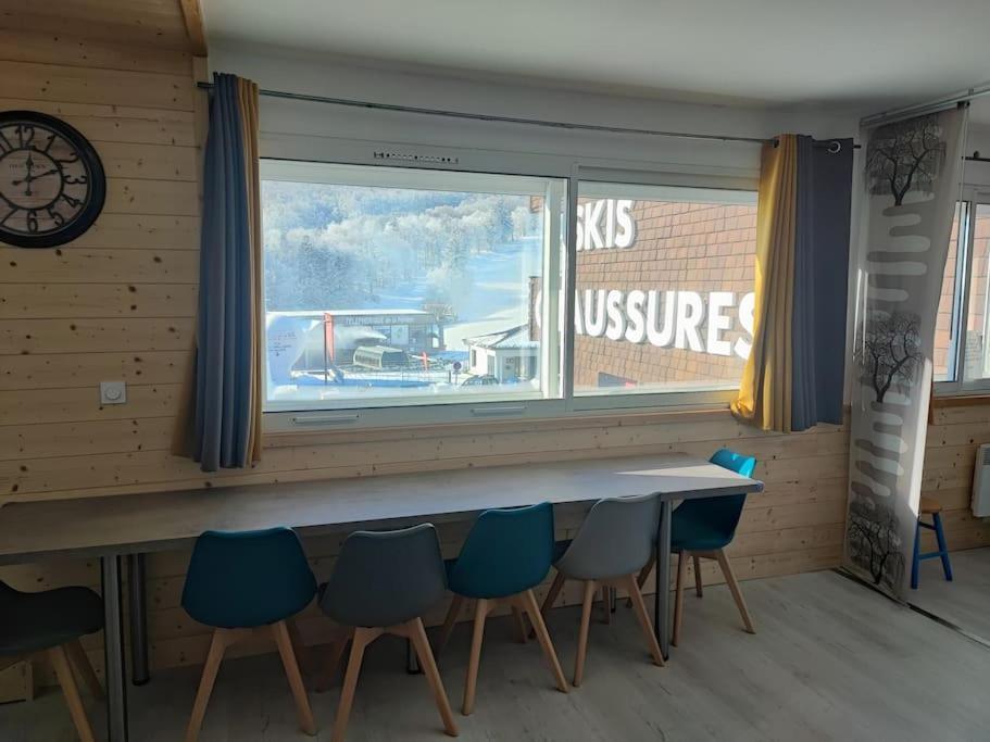 6 Places Station Super Appartement *